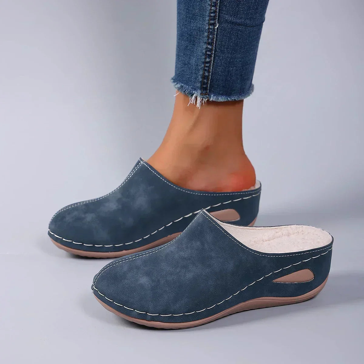 Ada | Orthopedic Slippers