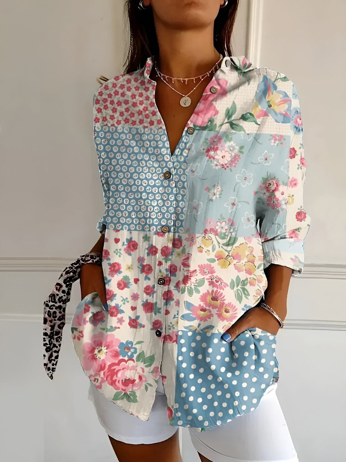 Inez | Cotton Blouse with Floral Waves