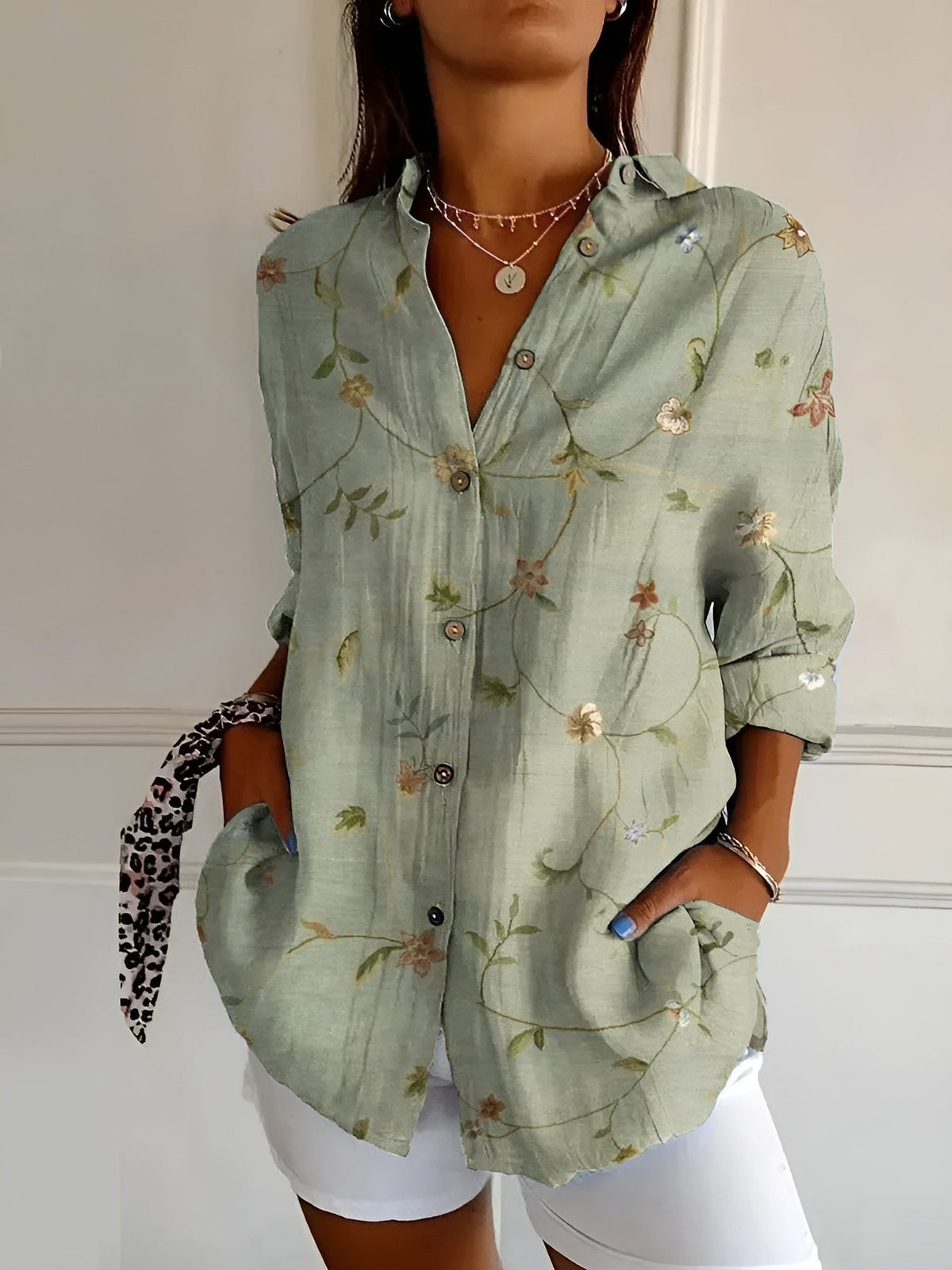 Inez | Cotton Blouse with Floral Waves